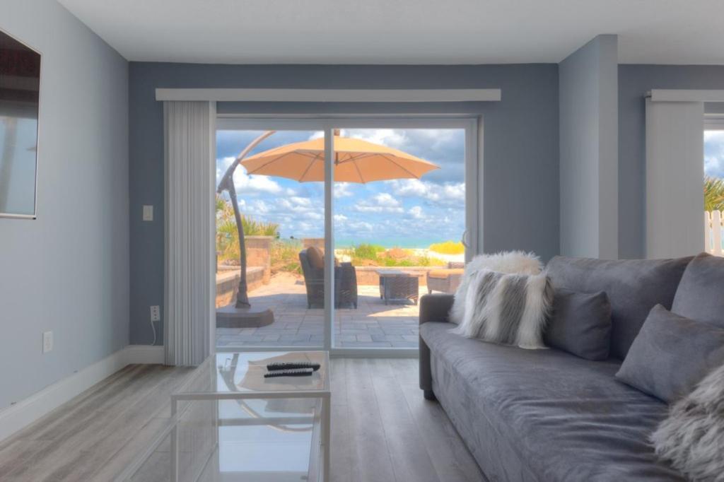 Sea La Vie Beach Oceanfront Patio Pet Friendly Jacksonville Beach Exteriör bild
