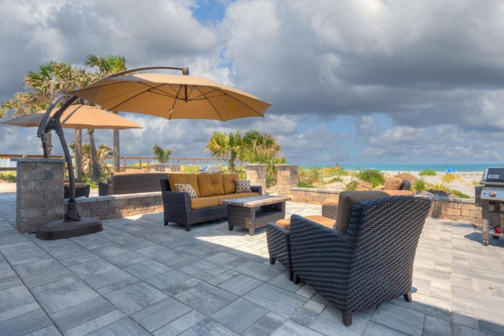 Sea La Vie Beach Oceanfront Patio Pet Friendly Jacksonville Beach Exteriör bild